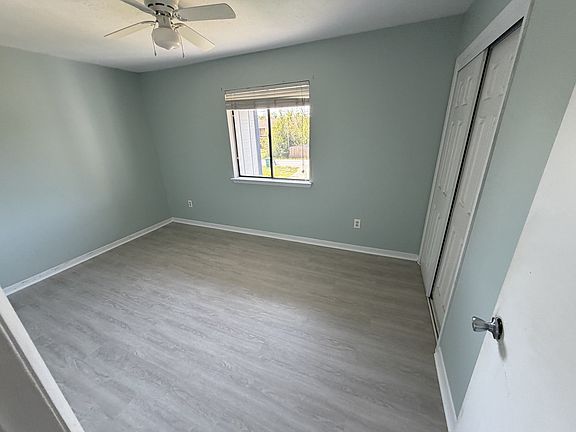 3rd image of 2930 Ormond Ave