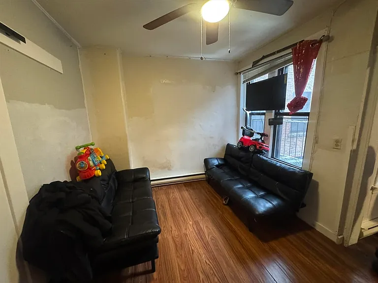 205 Endicott St #2 — Photo 10