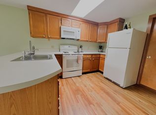 59 Jaynes Rd, Lenox, MA 01240