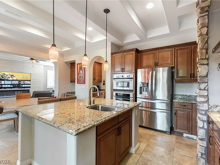1041 Baronet Dr — Photo 15
