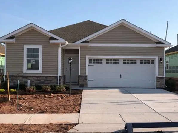 19 Quiet Creek Dr, Gettysburg, PA 17325