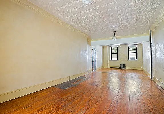 3rd image of 319 Van Brunt St #1