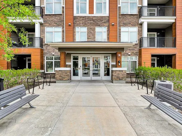3727 W Sage Hill Dr NW #2105, Calgary, AB T3R 1T7