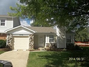1st image of 1046 N Salem Dr