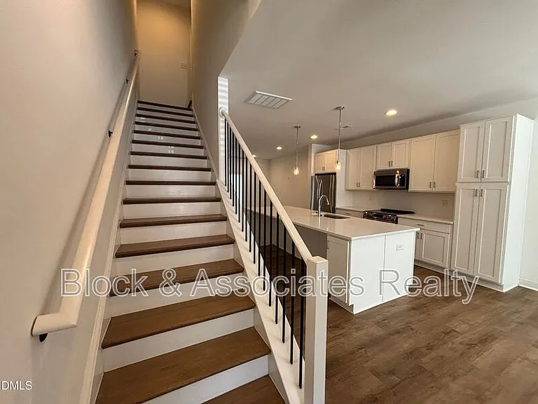 5710 Parker Pines Ct — Photo 39