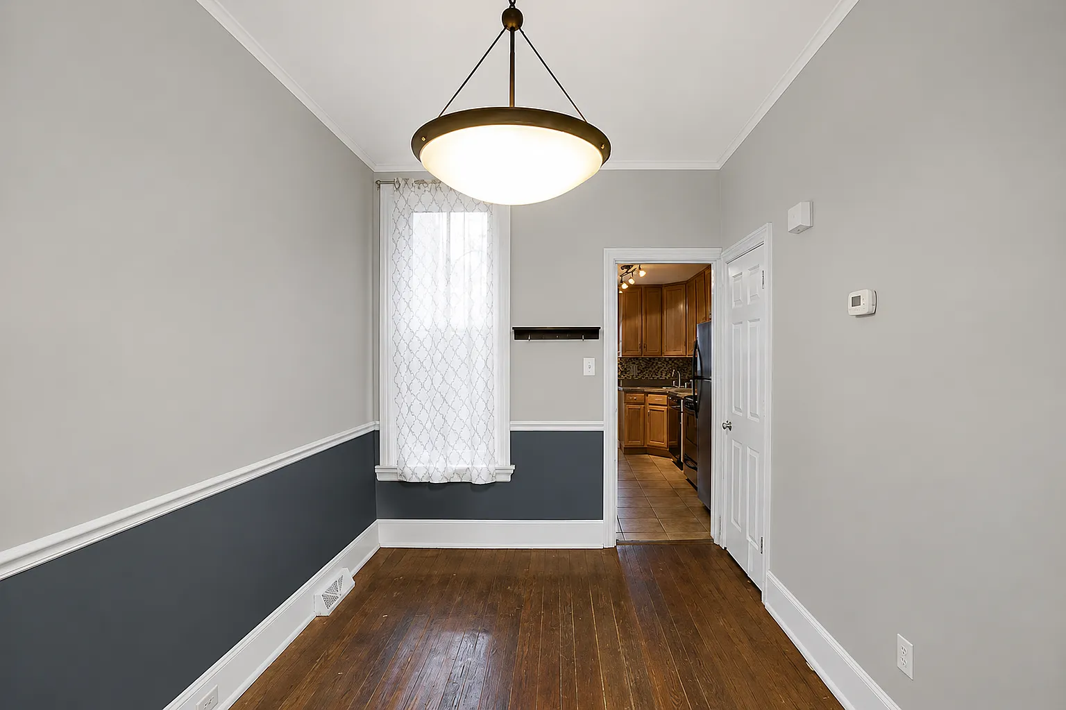 2 bed, 2.5 bath, 1566 sqft, $1,800 — Photo 3