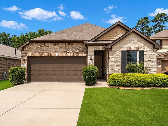 2nd image of 1108 Clonmore Ct