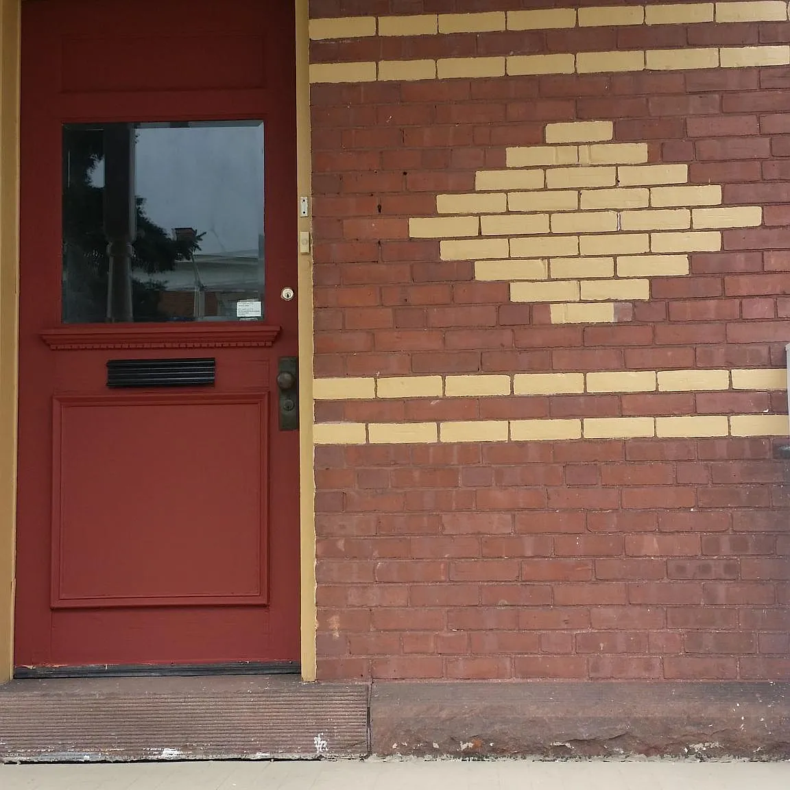 818 Capitol Ave — Photo 3