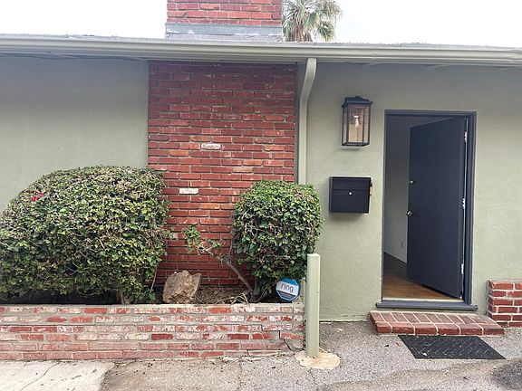 3rd image of 2050 Glencoe Way #2