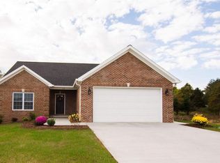 119 Rhodes Hill Dr, Dayton, VA 22821