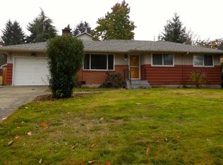 613 S 140th St, Seattle, WA 98168