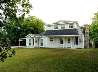 405 Granbury Ct, Lake, TX 76049
