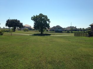 282 Cypress Lakes Dr, Slidell, LA 70458