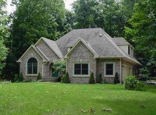6461 Pin Oak Dr, McCordsville, IN 46055