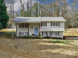 432 Lake Shore Dr, Fort Mill, SC 29715