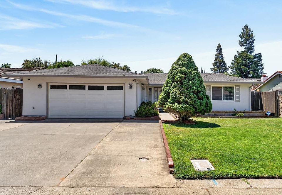 1st image of 8030 La Riviera Dr