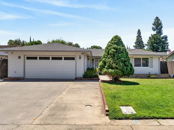 8030 La Riviera Dr, Sacramento, CA 95826
