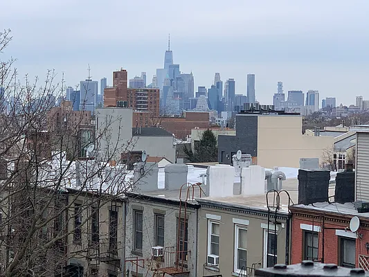 Rented by Compass | media 32