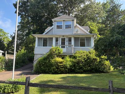2 Sherwood Street, Branford, CT, 06405