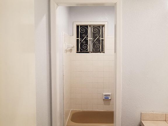 2nd. Bathroom