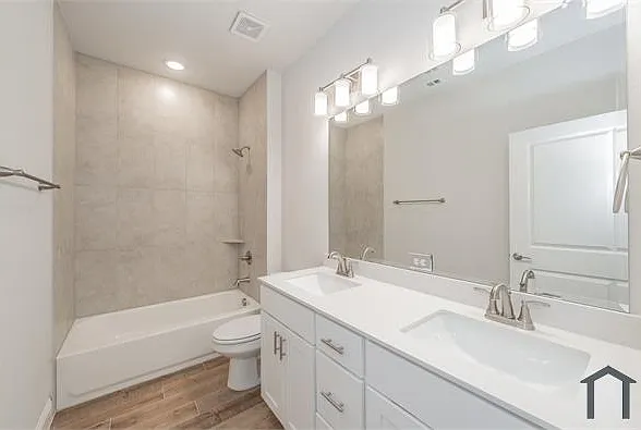 9600 Landing Way #2 — Photo 21