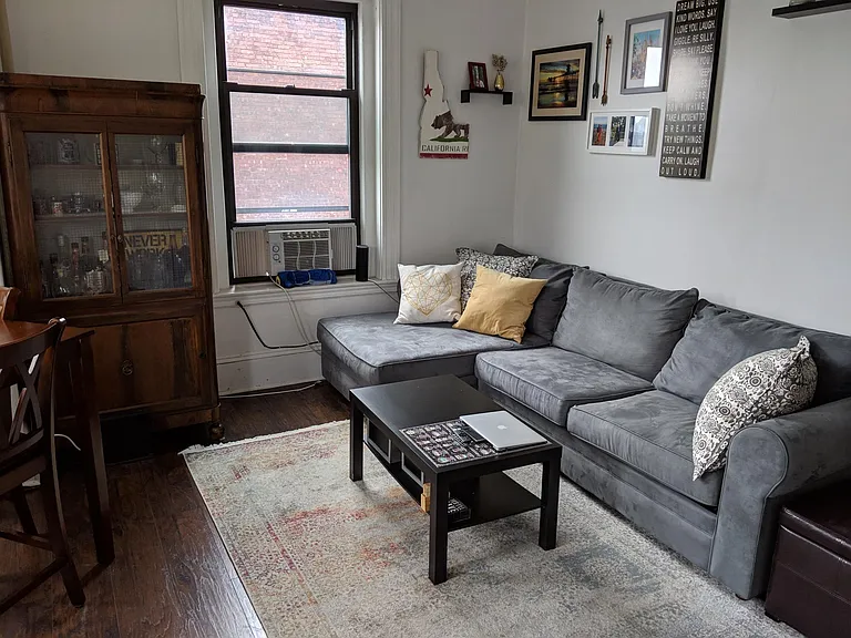 196 Saint Botolph St #3R — Photo 3
