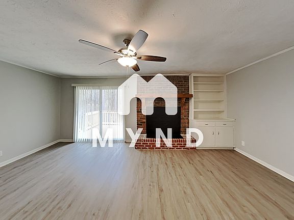 4th image of 2516 Glendale Dr NE