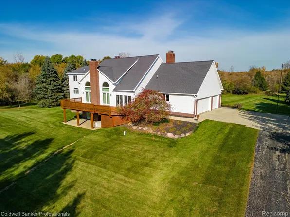 9046 Joy Rd, Plymouth, MI 48170