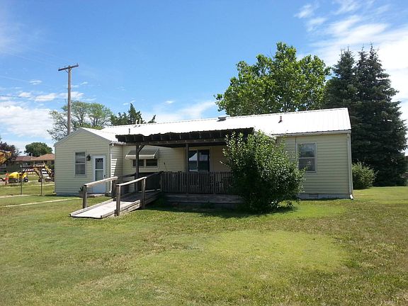 3rd image of 1010 N 2nd Ave