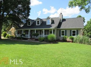 454 Maxwell Rd, Carrollton, GA 30117