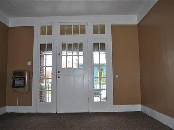 2nd image of 832 Verret St