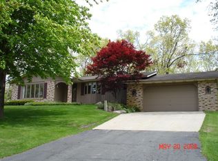 6100 Staple Rd, Twin Lake, MI 49457