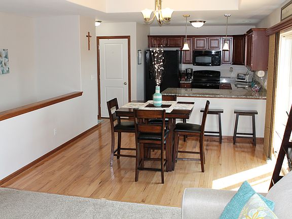 5th image of 1435 Alder Dr
