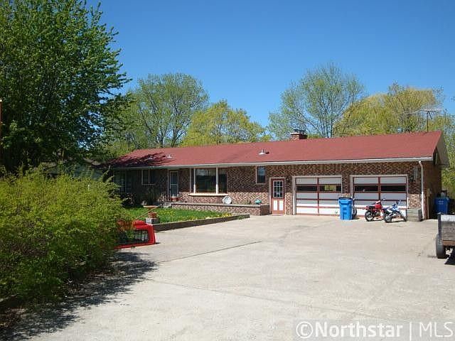 1st image of 26460 Rum River Dr NW