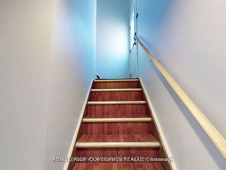 41 Shropshire Dr #BASEMENT — Photo 4