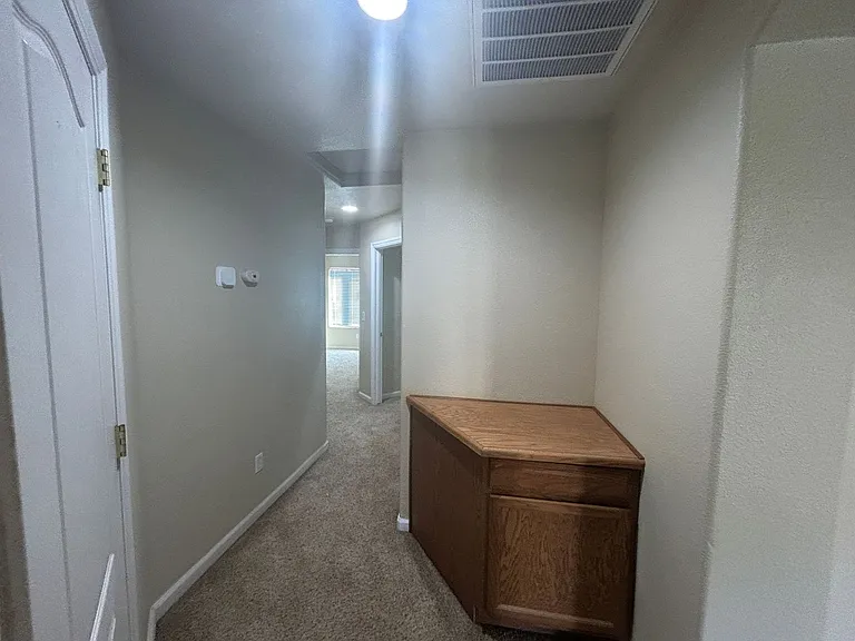 2416 Glacier Way — Photo 9