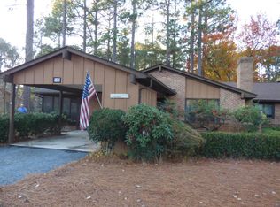 162 Knollwood Dr, Southern Pines, NC 28387