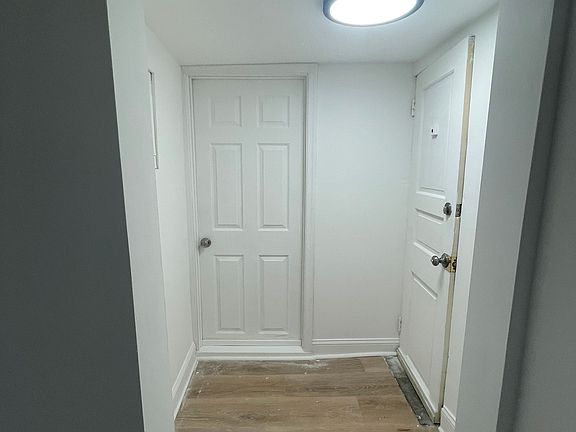3rd image of 1005 Farm Ln #U4
