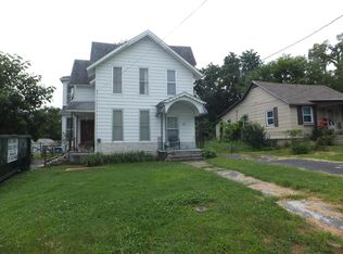 720 W Vine St, Carthage, MO 64836