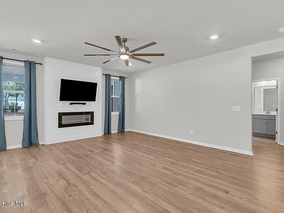 5th image of 519 Musket Bay Drive