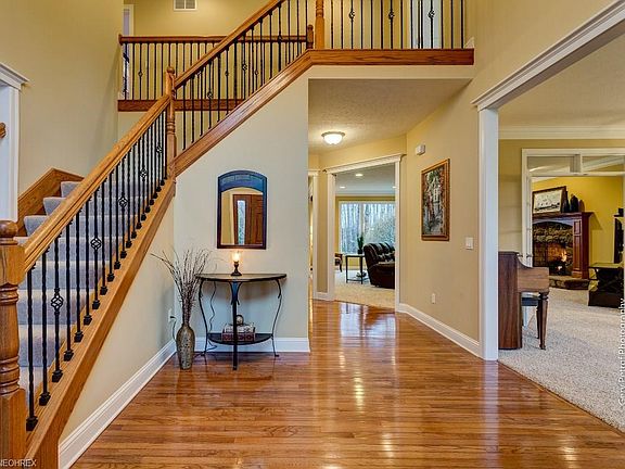 2nd image of 38285 McDowell Dr