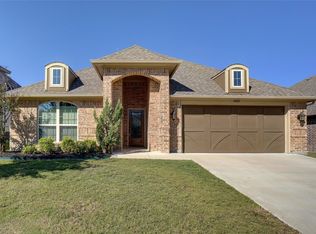 1625 Town Creek Cir, Weatherford, TX 76086
