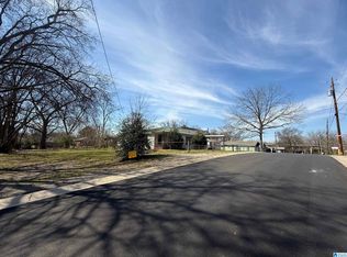 1322 28th St N #11, Bessemer, AL 35020