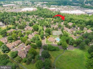 81 Basswood Ct, Warrington, PA