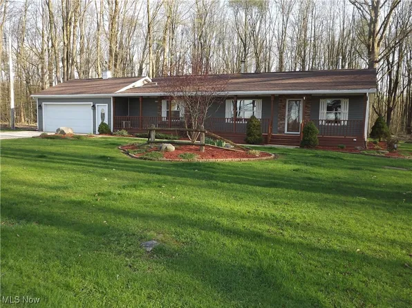 5880 Schrambling Rd, Pierpont, OH 44082