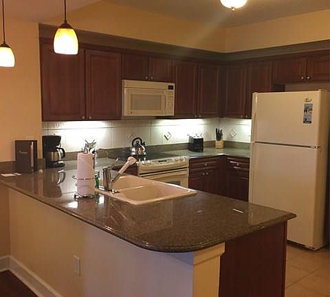 2nd image of 200 Ocean Crest Dr APT 706