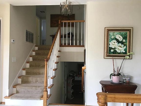 4th image of 3579 Telegraph Dr