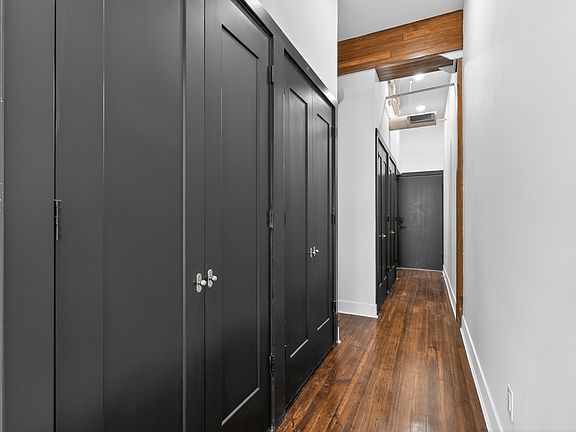 3rd image of 607 Main St #8