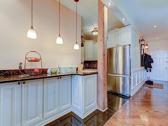 5th image of 8410 101st St APT 4D