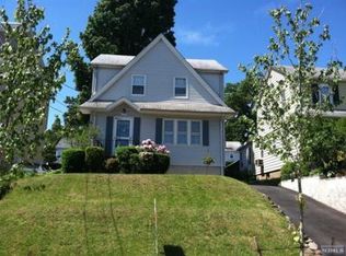 324 Windsor Rd, Wood Ridge, NJ 07075
